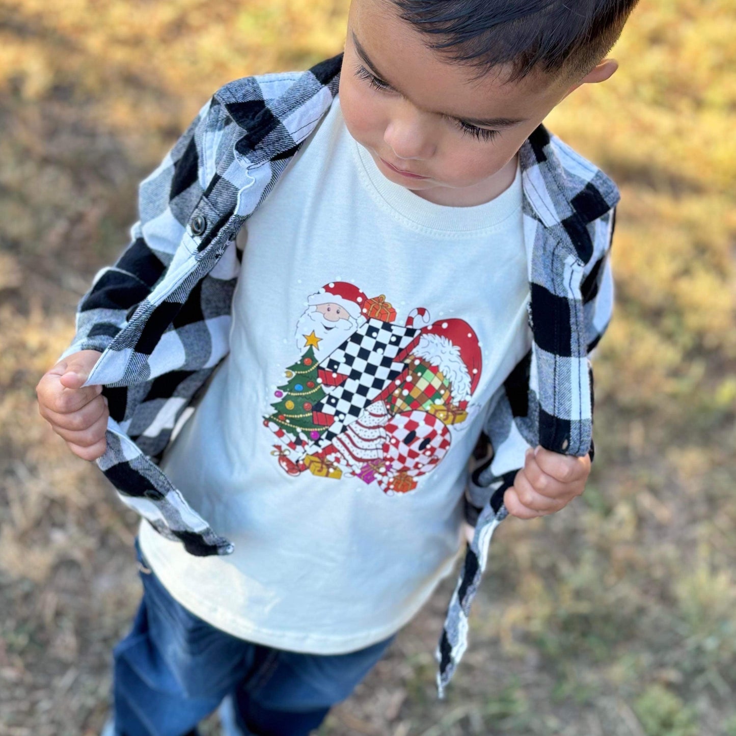 Retro Christmas | Ivory Graphic T-Shirt