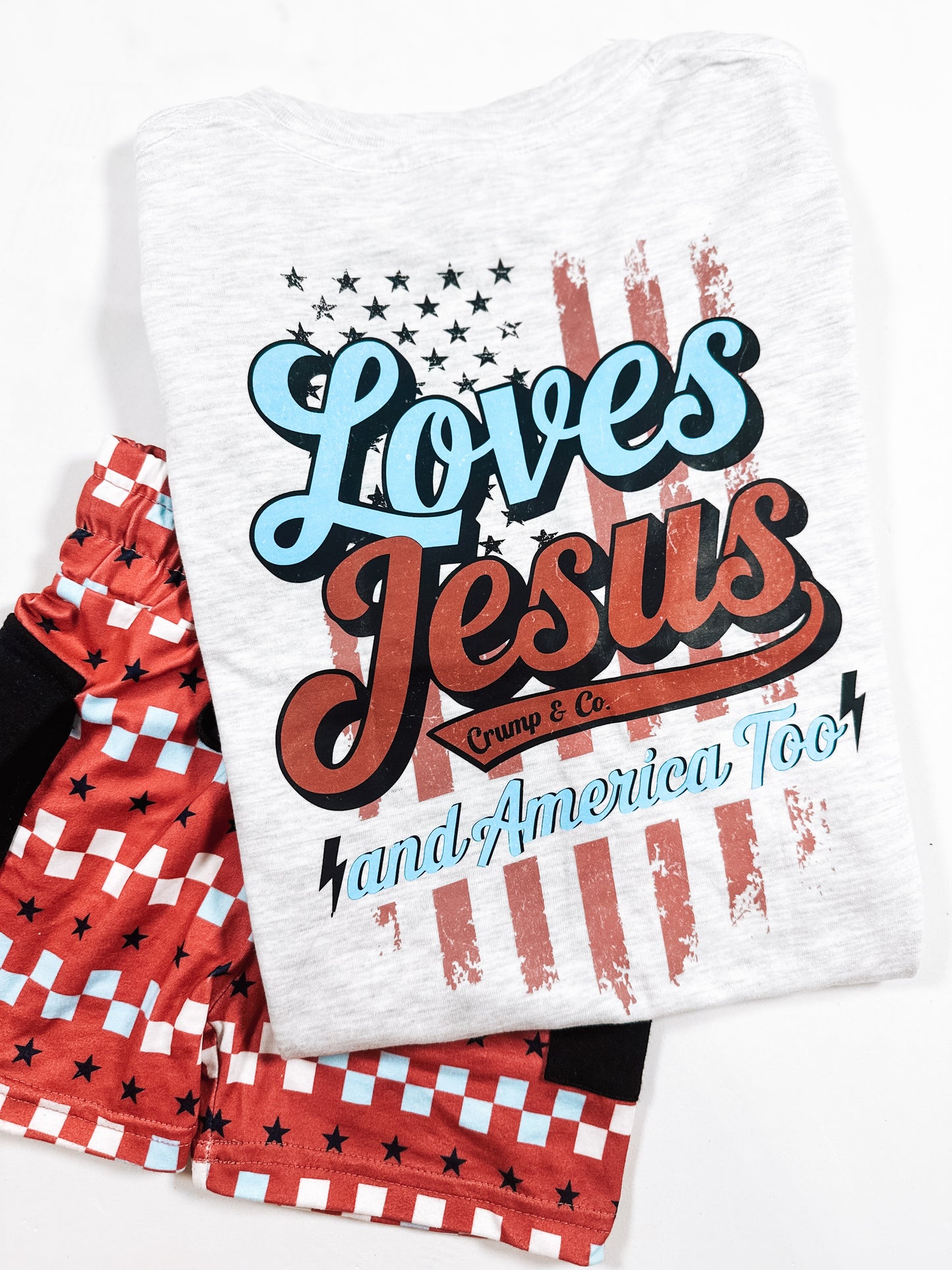 Loves Jesus & America Too | Ash Grey Pocket Graphic T-Shirt