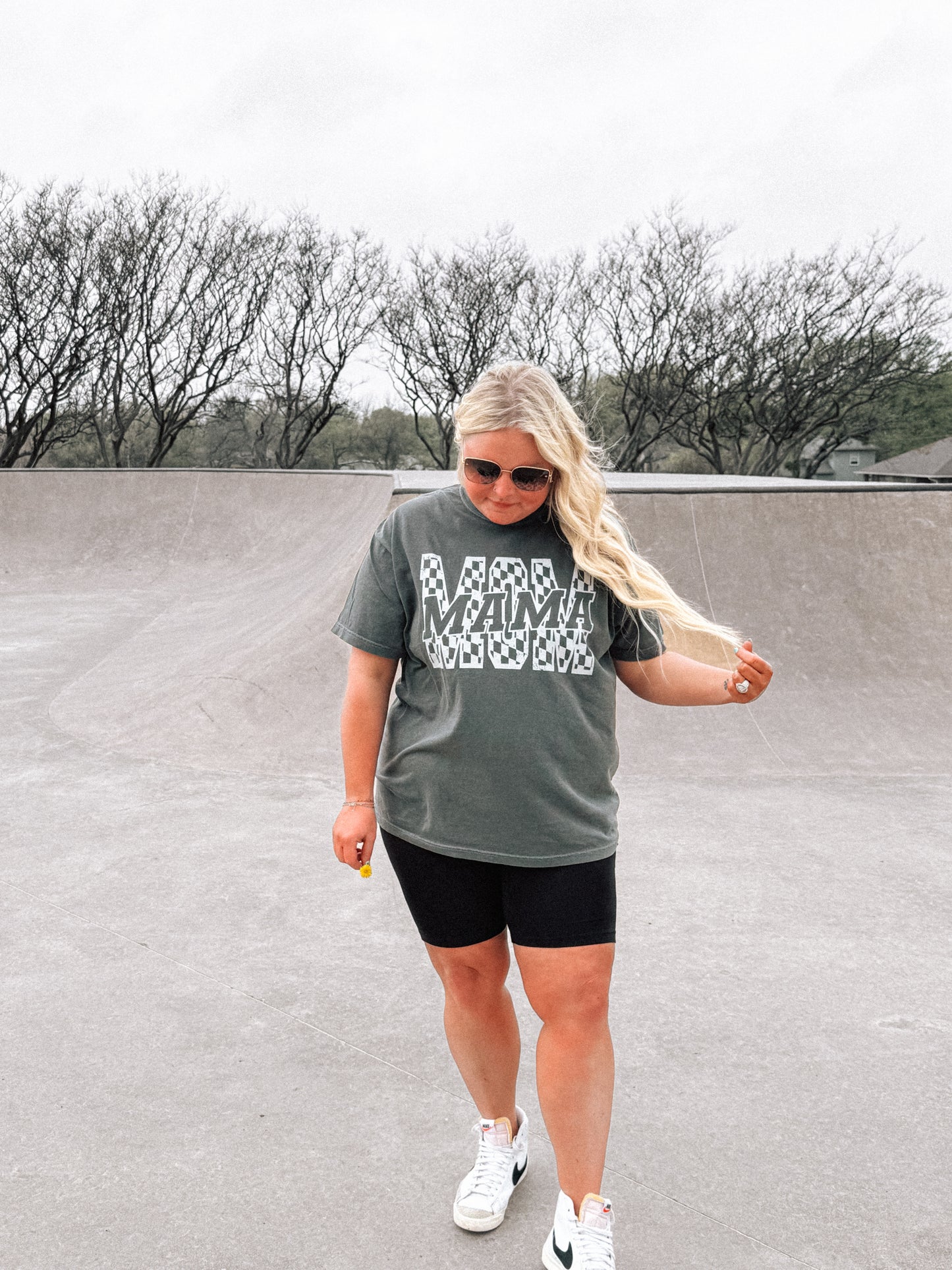 Mom/Mama | Comfort Color Tee- Pepper