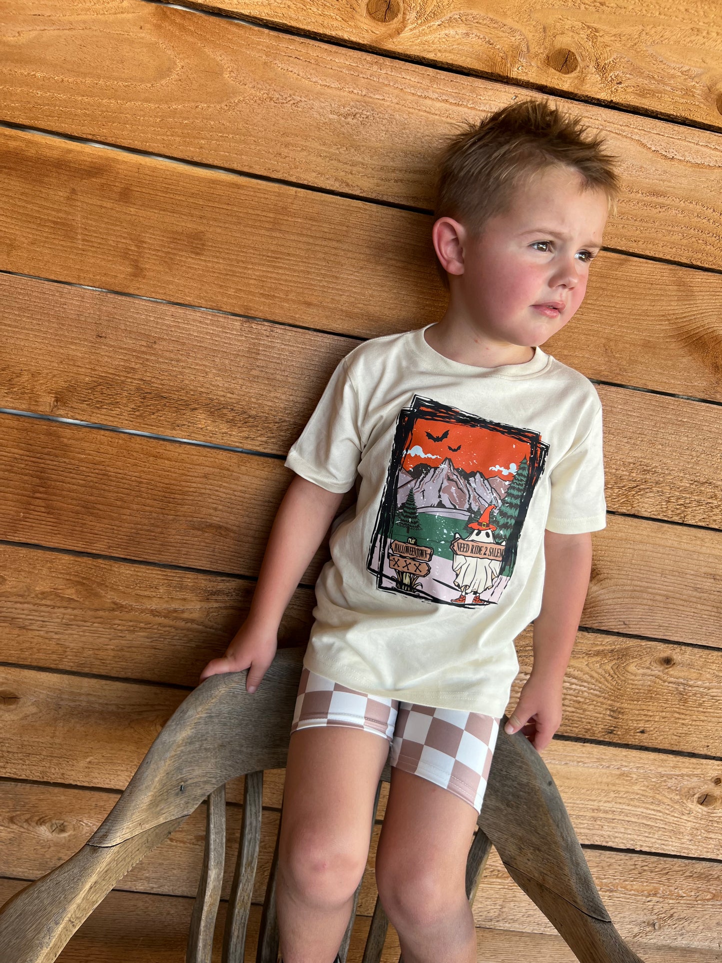 Sneaker Ghost | Ivory Graphic T-shirt