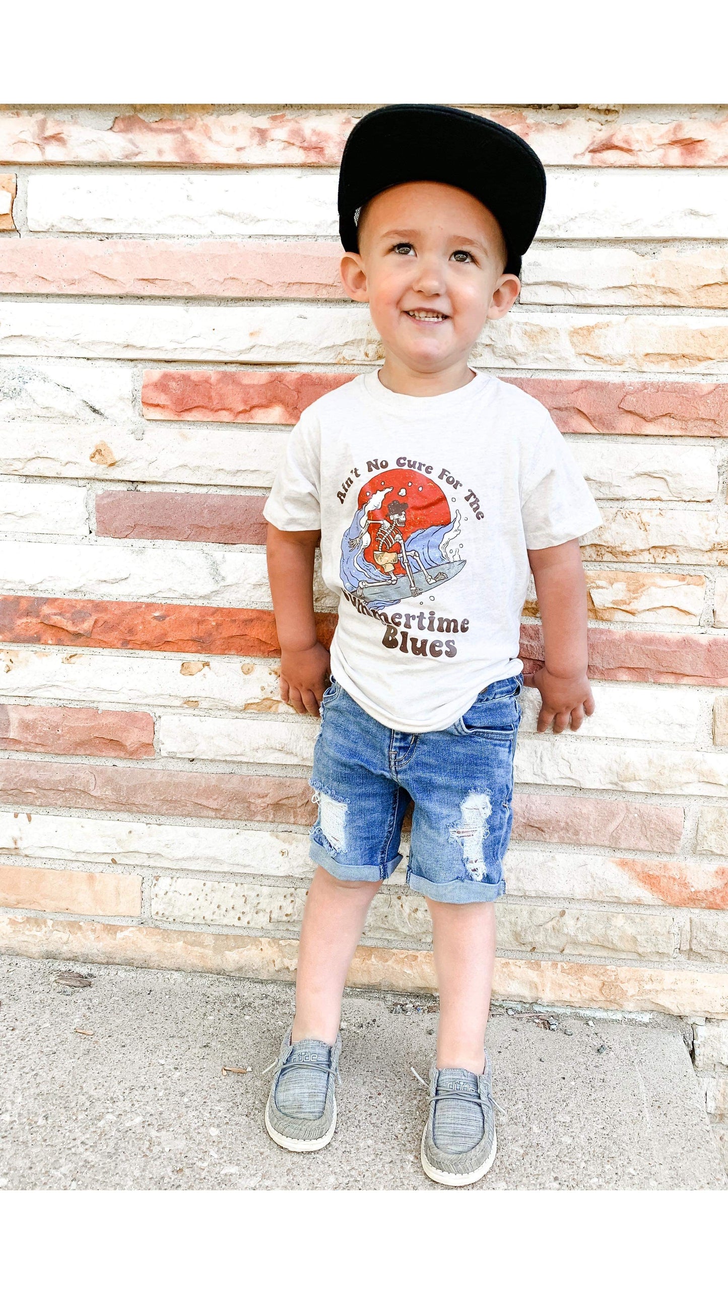 Summer Time Blues | Ivory Graphic T-shirt