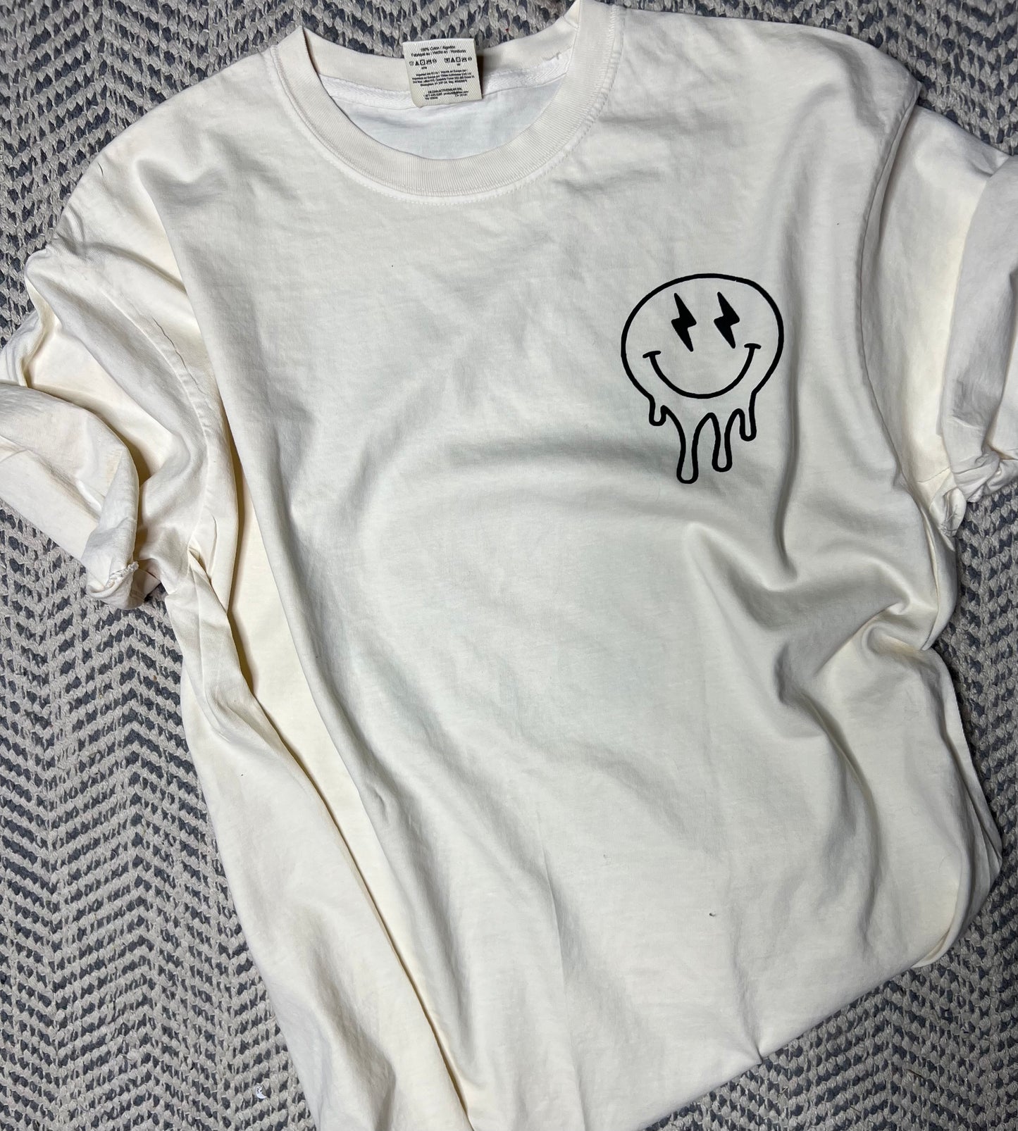 Overstimulated Mom | Oatmeal Comfort Color T-Shirt