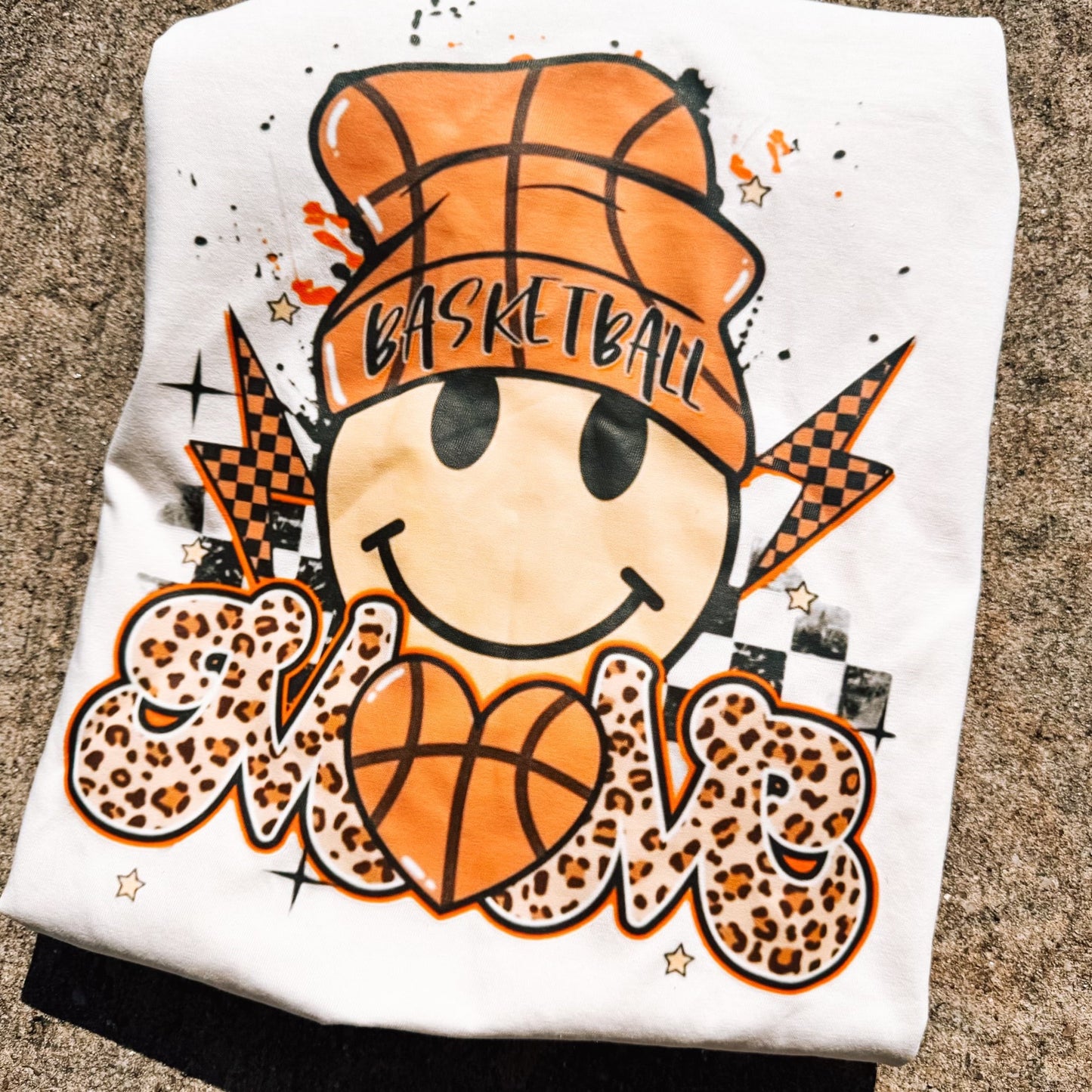 Basketball Mom | Comfort Color Tee- Ivory