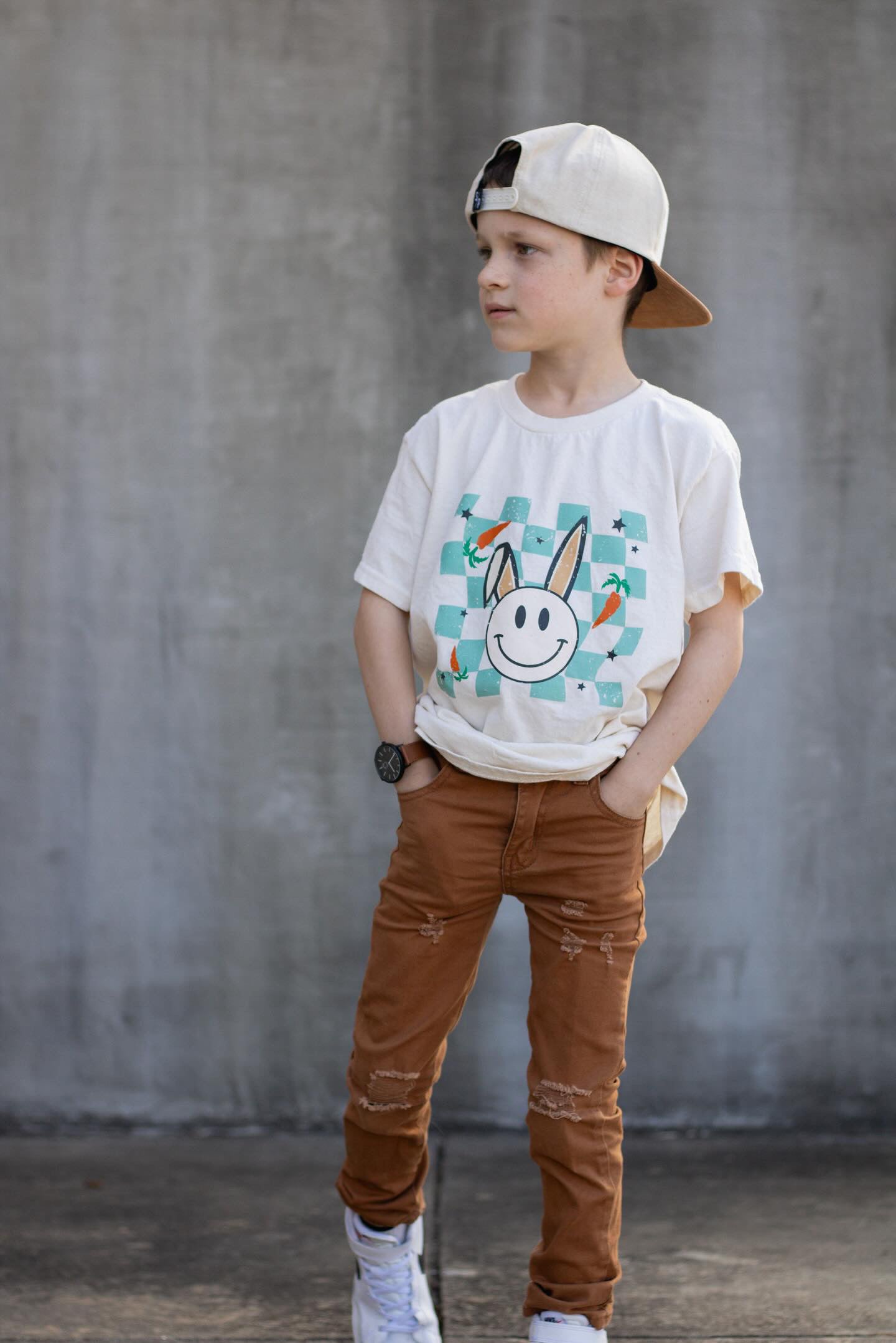 Easter Bunny | Neutral Graphic T-Shirt