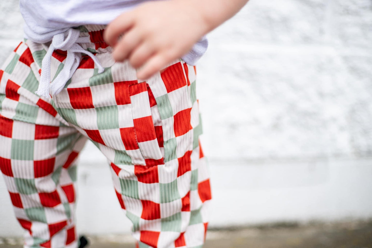 Checkin' Winter | Ribbed Checker Jogger - RED/GREEN