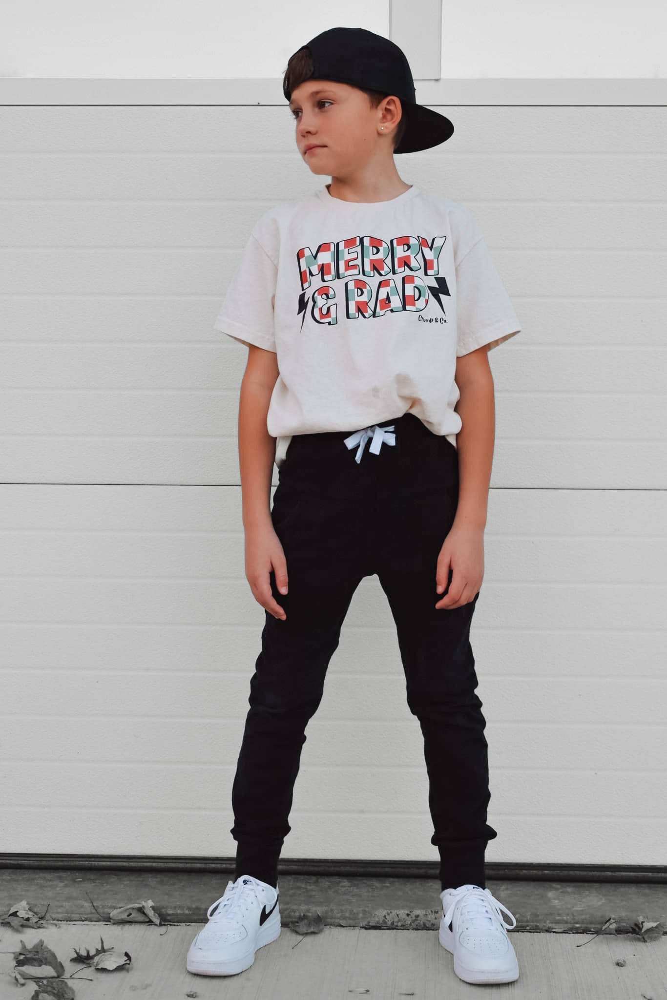 Rad Holiday | Ivory Graphic T-Shirt