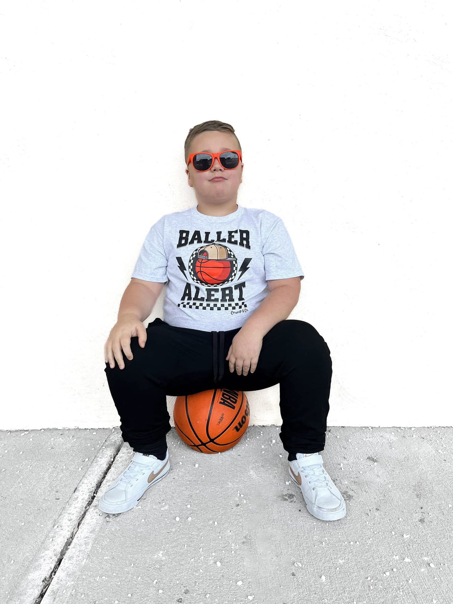 Baller Alert Basketball | Grey Graphic T-shirt