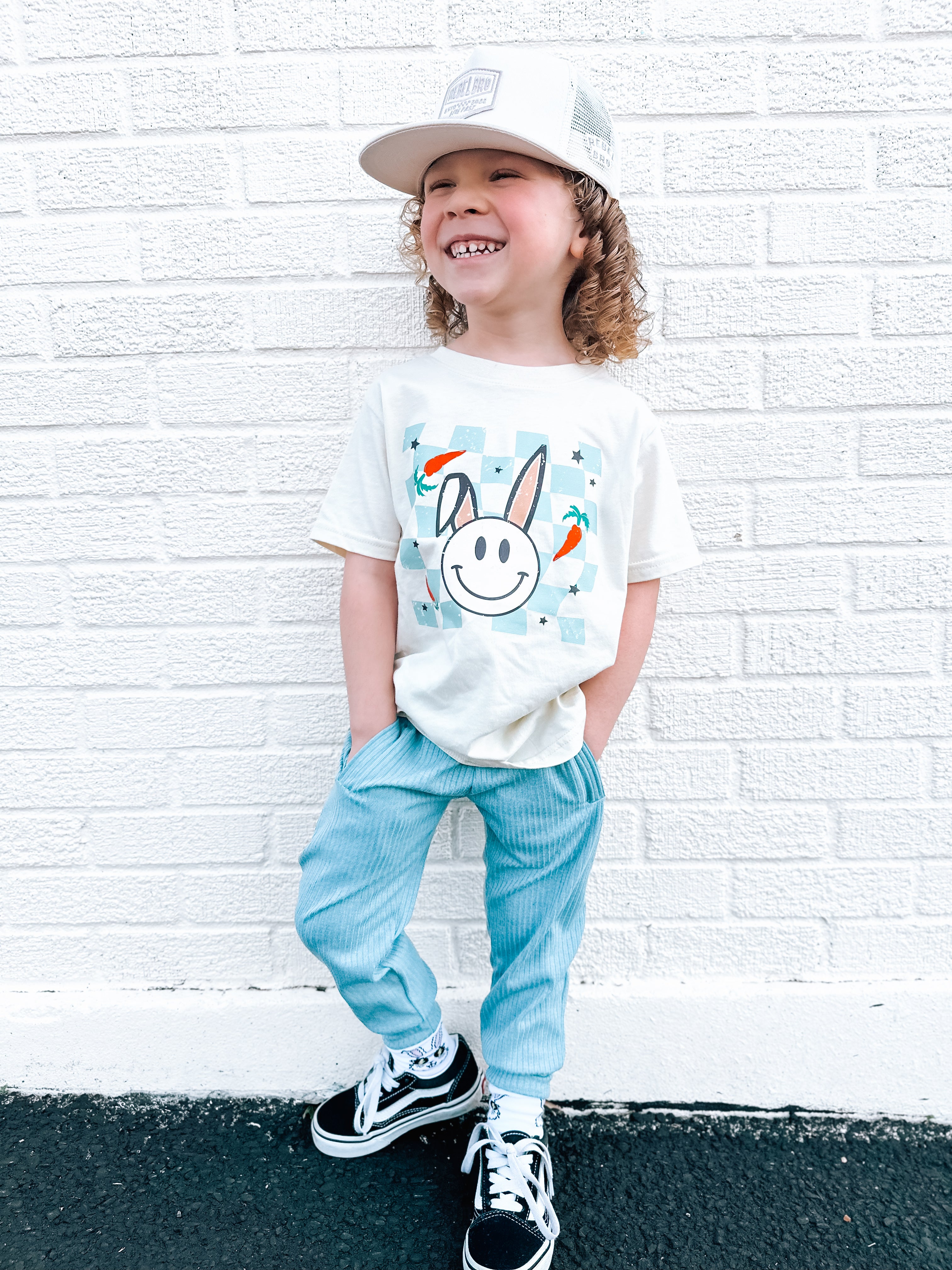 Easter Bunny | Neutral Graphic T-Shirt