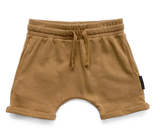 One Stylish Dude | Camel Harlem Shorts