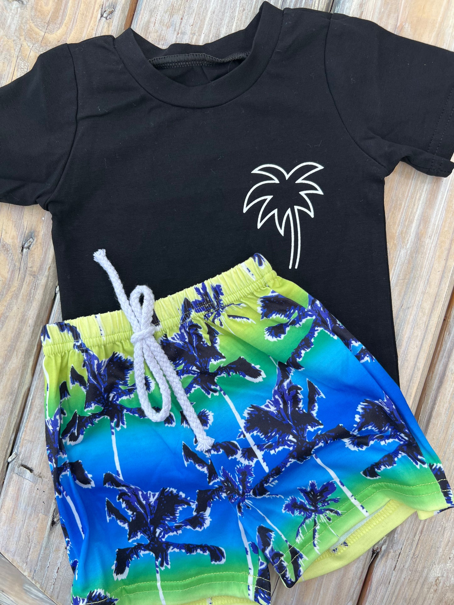 Tropic | T-Shirt Short Set